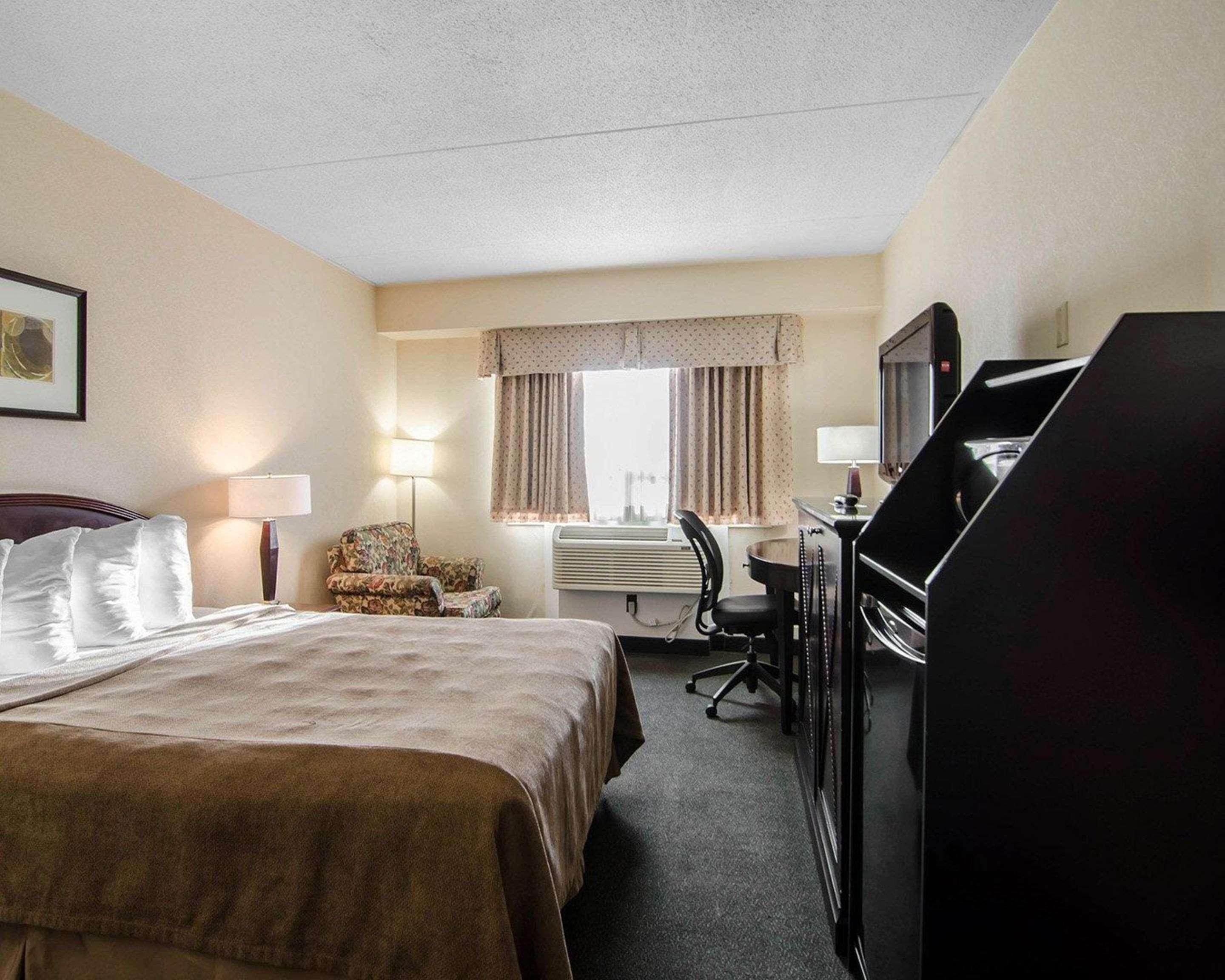 מלון Courtyard By Marriott Regina Downtown מראה חיצוני תמונה