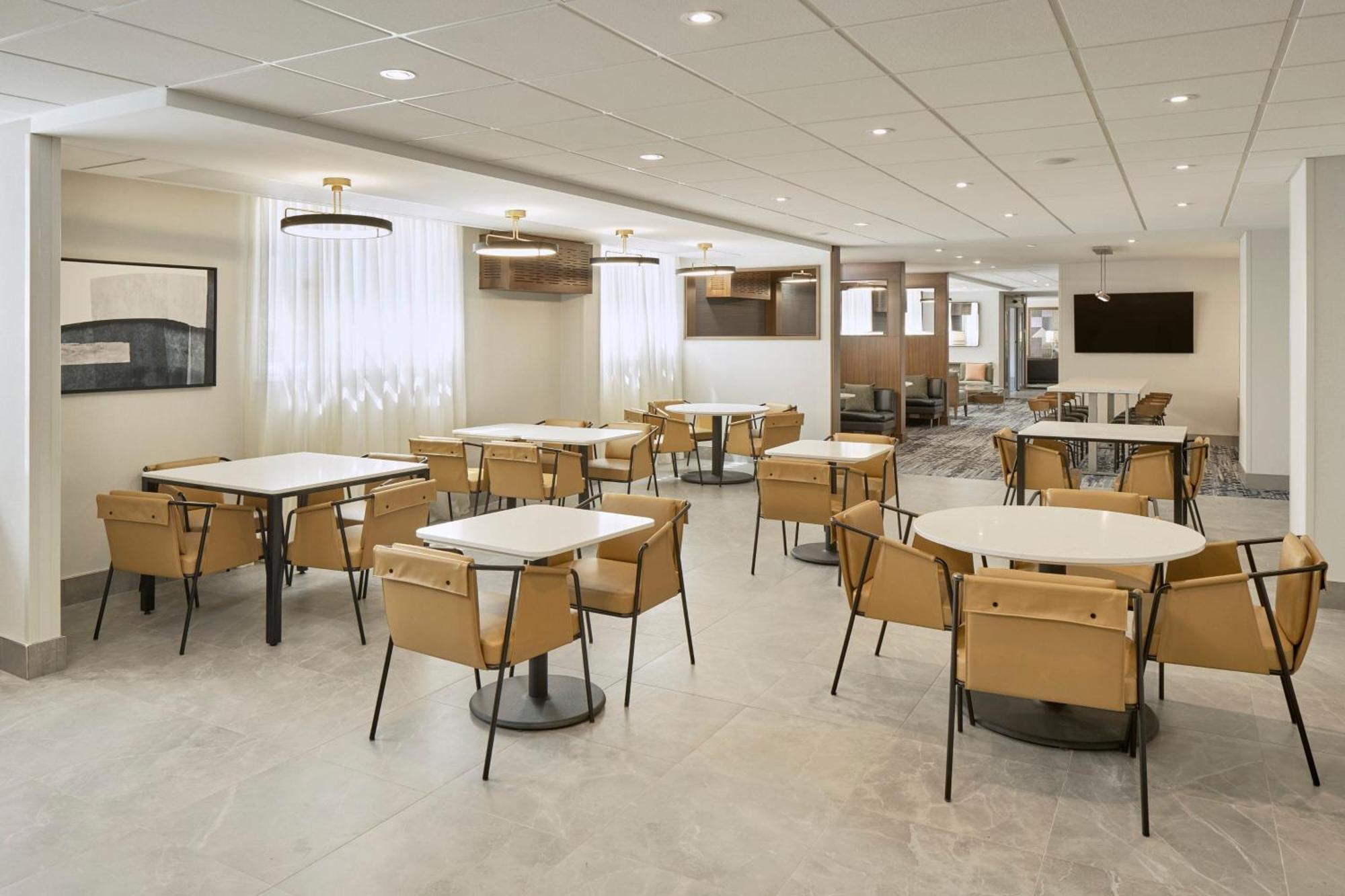 מלון Courtyard By Marriott Regina Downtown מראה חיצוני תמונה