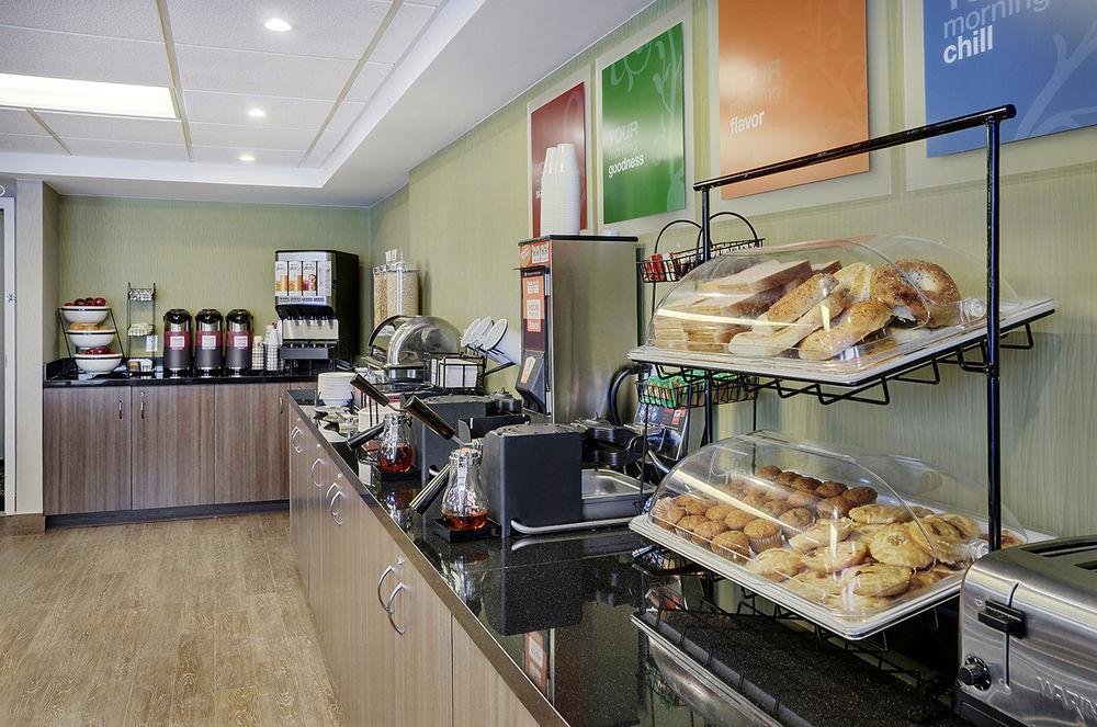 מלון Courtyard By Marriott Regina Downtown מראה חיצוני תמונה