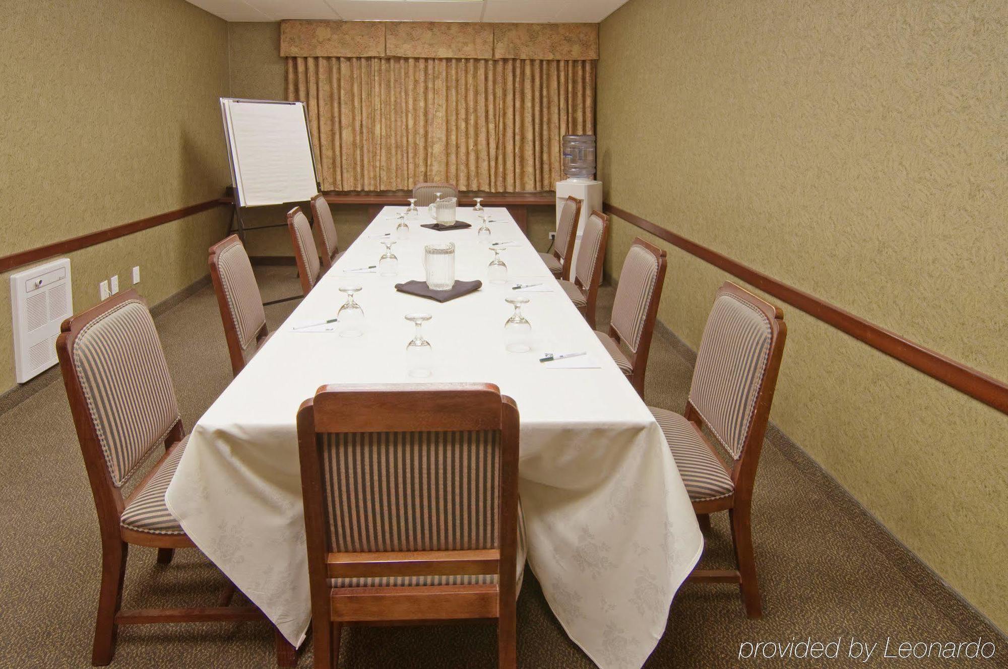 מלון Courtyard By Marriott Regina Downtown מתקנים תמונה